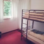 旅馆 阿特尔腾旅舍 *