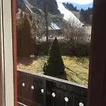 阿特尔腾旅舍 *
